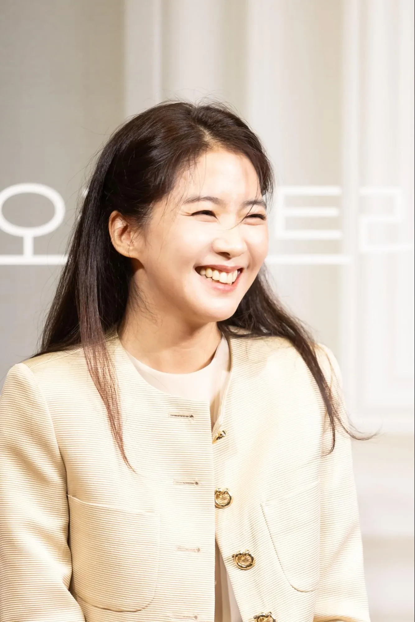 한수진 인터뷰 : 비틀스의 방에서 켠 사계 image4