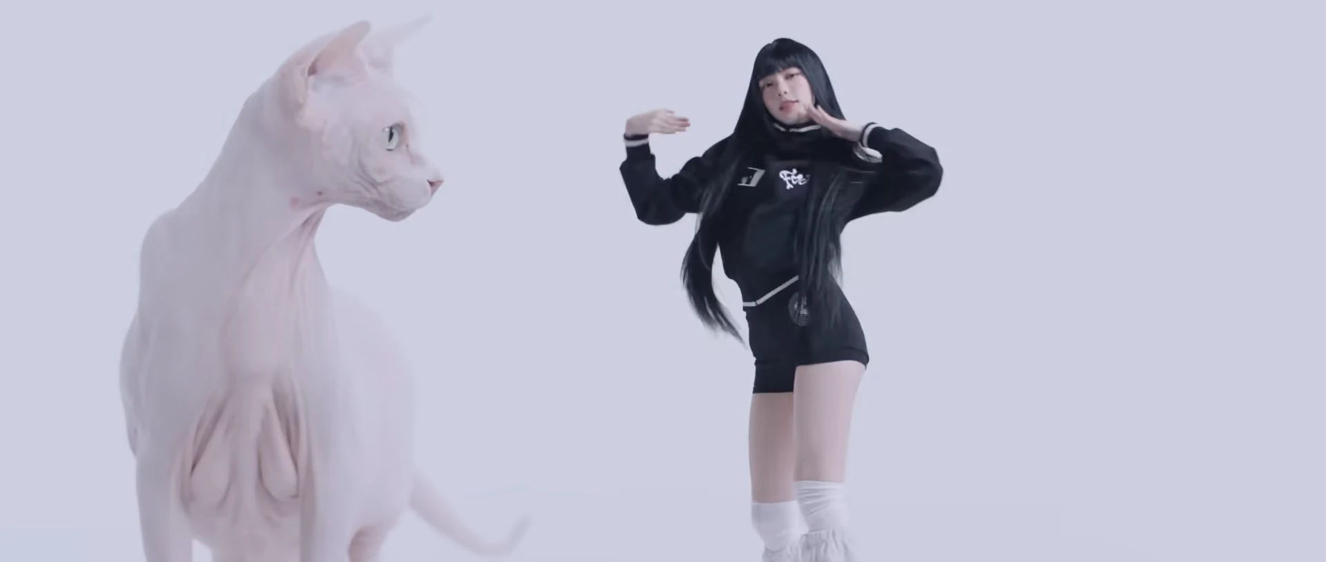 에스테틱을 입는 케이팝 image9