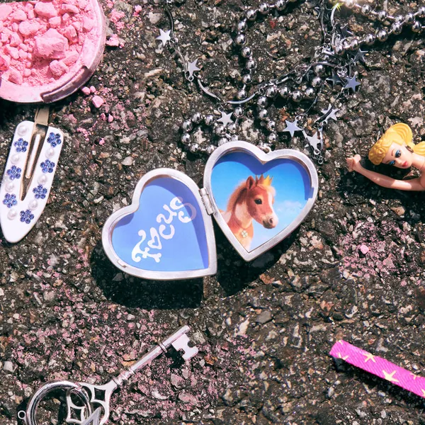 album cover art of FOCUS by Hearts2Hearts
