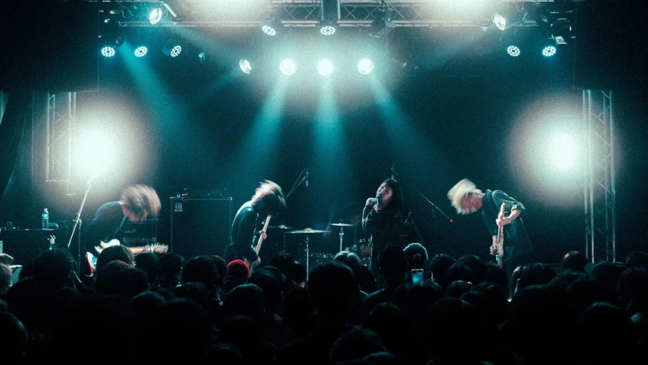 Blume popo 인터뷰: 선명함보단 손에 잡히지 않는 아름다움을――10년에 걸쳐 엮어낸 <obscure object>라는 응답 image7